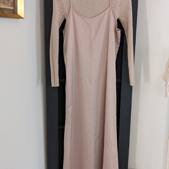 2 piece set - Picture 2 of 2